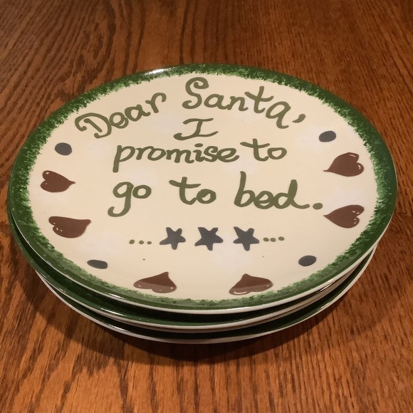 Four Dear Santa Luncheon Plates - Picture 2 of 8